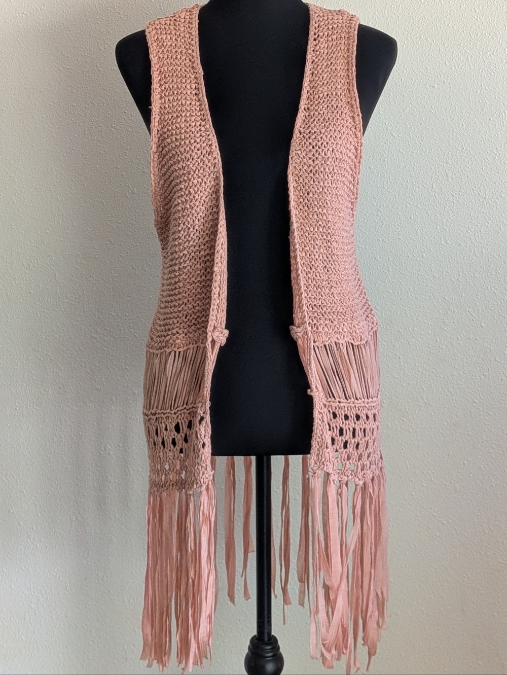 painted threads Open Knit Vest in Blush Pink